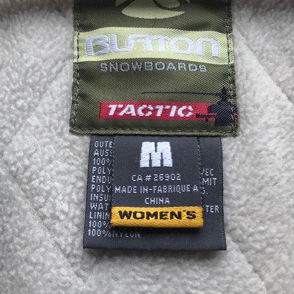 Burton snowboarding jacket - Picture 4 of 7